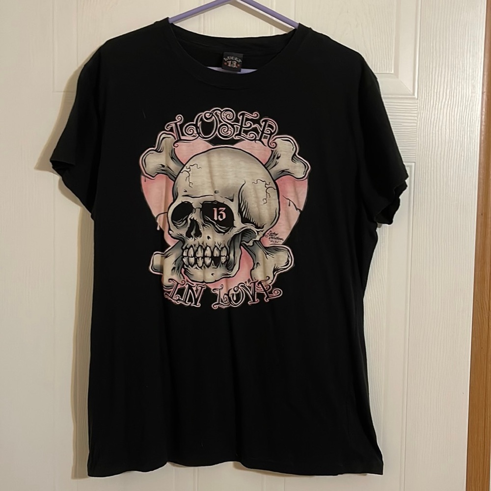 Skull tee